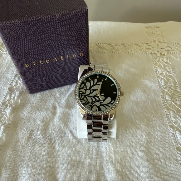 NEW Silver Chunky Statement Watch with Rhinestone Black Floral Detail - Picture 3 of 10